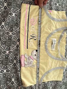 Sleeveless Casual T Shirt Will Fit upto M Size