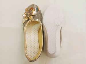New Fancy Look Footwear For Girls
