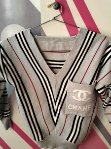 Aesthetic Pullover
