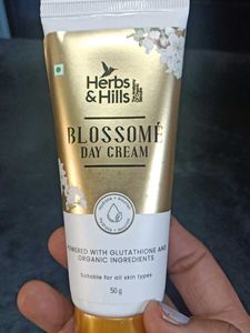 Blossam Day Cream