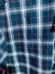 Men's Plaid Button-Down Shirt