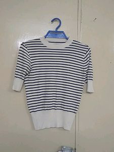 Women Striped Round Neck Top