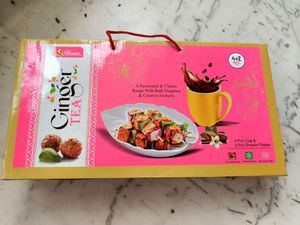 Cups And Platter Gift Set