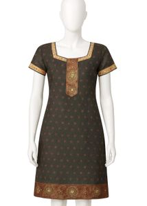 Vintage Style Embellished Short Ethnic Kurta