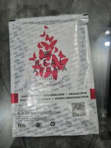 Real Aroma Facial Kit