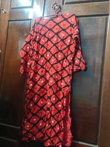 Red Kurthi