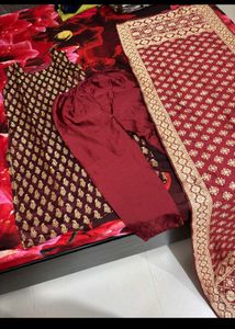 Kurti ,pant & Dupatta Set