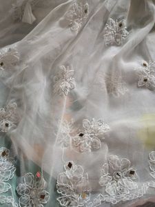 White Embellished Chikan Kurti