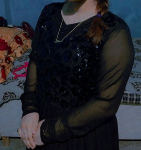 32 Kaliyo Ka Full Gher  long frock black