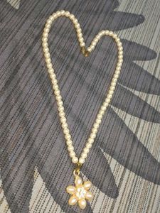 Pearl Necklace With Diamond Pendent