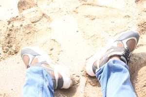 ZUDIO MONOCHROMATIC SHOES (SIZE-8)
