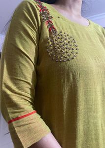 Green Kurti