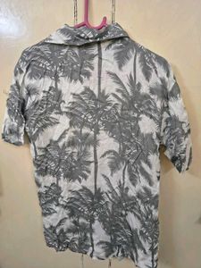 Tropical Print Short Sleeve Shirt