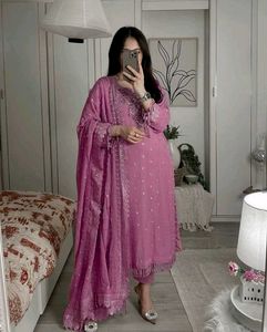 New Stayle Beautiful Women Dress Inpoted Pakistani
