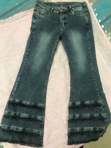 Flared Jeans