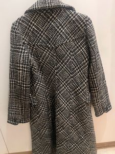 Black N White Coat With Size 85-94-160