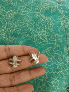 lovely Silver chain with diamond pendant and earri