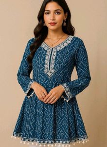 Bandhani-Style Kurti with White Embroidery