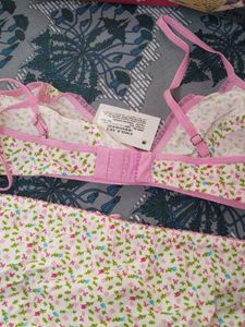 Floral Bra &amp; Panty Set