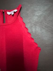 aesthetic Red Sleeveless Crop Top