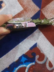 Laurels Olive Green Quartz Watch