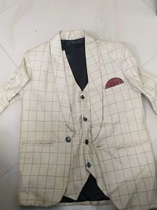 BOY's Checkered Suit