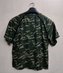 Army Print Crop Top💚