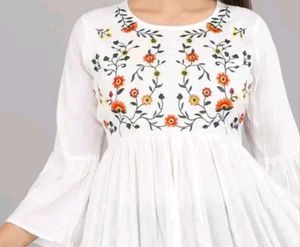Floral Embroidered White Kurti
