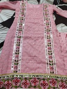 Embellished Pakistani Suit With Bangles Free