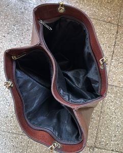 Spacious Smart Office Bag
