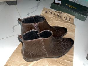 Dark Brown Textured Chelsea