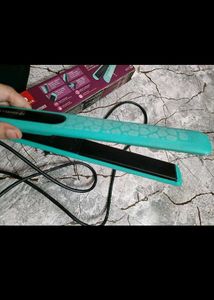 Havells Hair Straightener Totally New
