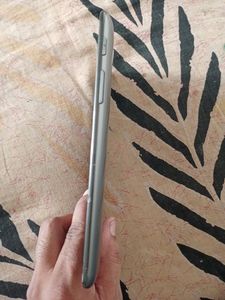 Samsung Tab 2 7.0  Like new Working Condition Hai But Display Blue Aa Rahi Hai Display Fail Ho Sakta Hai Kafi Der Ghar Par Hi Padi Thi With New Data Cable No Return No Bad Reviews