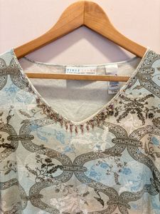 Vintage Print V-Neck Top