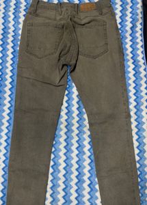 Grey denim zudio jeans