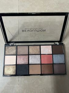 Makeup Revolution Eyeshadow Palette
