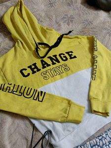 Cropped Hoodie