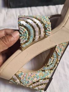Stoleatoes Sequin Embellished Sandals 👡