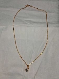 Gold Pendant Necklace