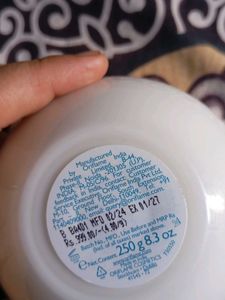 Divine Perfume Hand And Body Cream