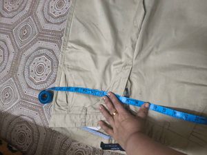 Richlook Beige Casual Pants in 32 waist