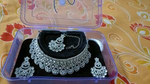 Sparkling Rhinestone AD Jewellery Set