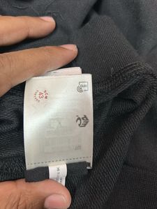 Black Sleeveless Hoodie