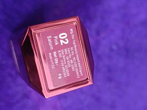 Hilary Rhoda Lipstick