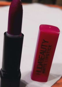 Huda Beauty Matte Lipstick