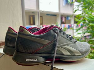 Reebok women’s Sports Shoes