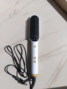 Straight Comb Hair Stylist