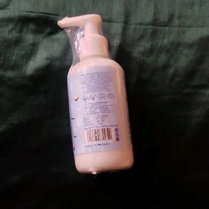 Moody Hydro Burst SPF 30 Body Lotion