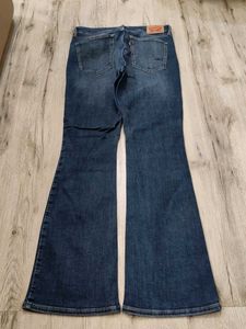 Ma1485 Levi&#39;s bootcut jeans waist 30