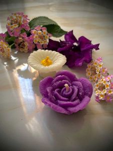Floral Candle Set